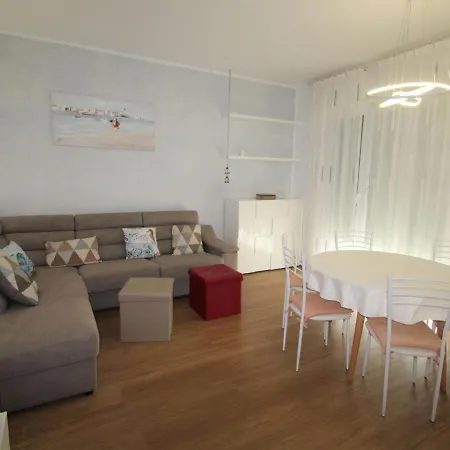 Lejlighed Chiavarina By Interhome *